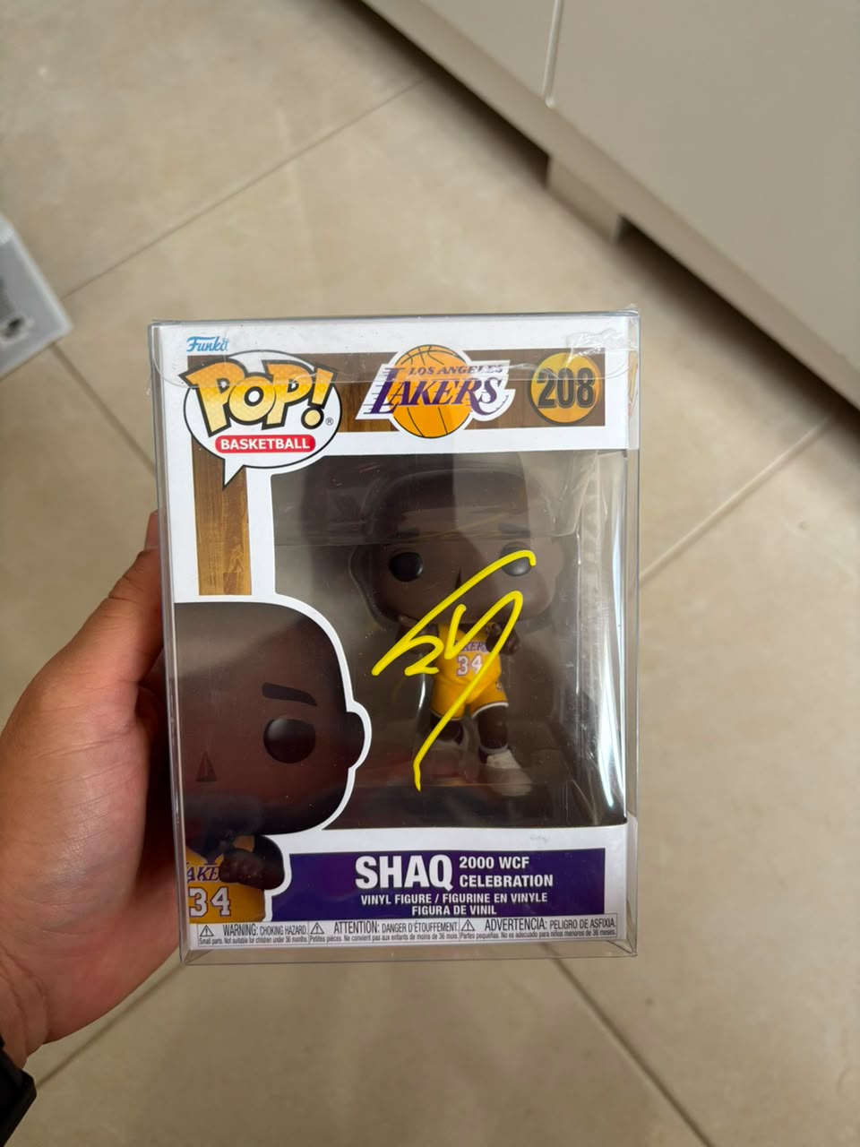 Funko Pop! Shaq #208 2000 WCF autografado por Shaquille O'Neal